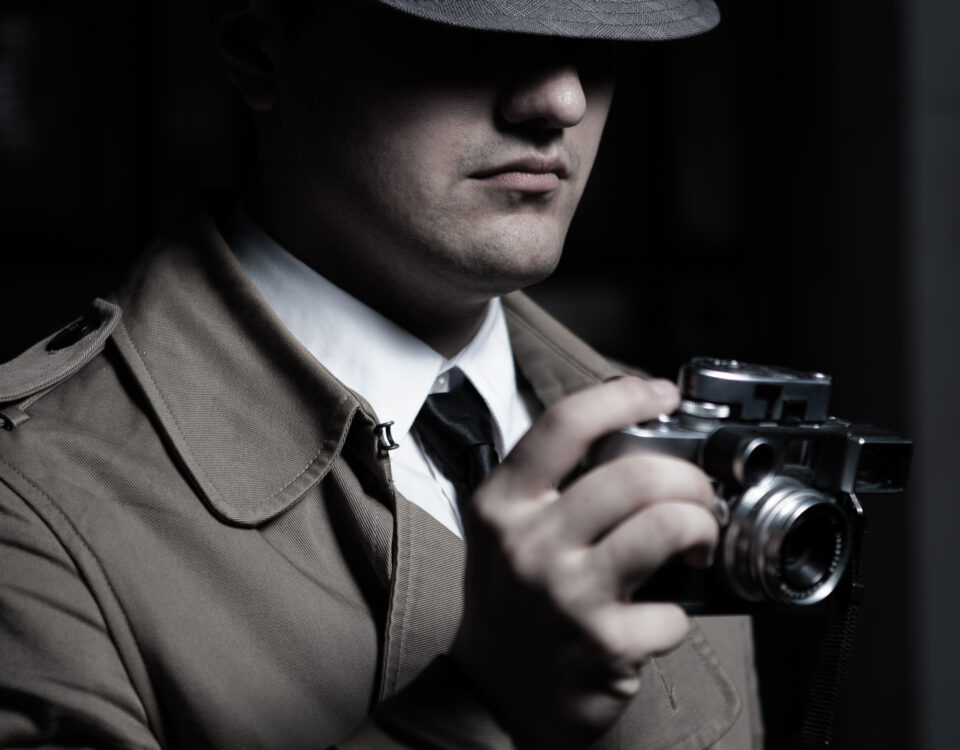 Private Investigators - Ιδιωτικοί ερευνητές